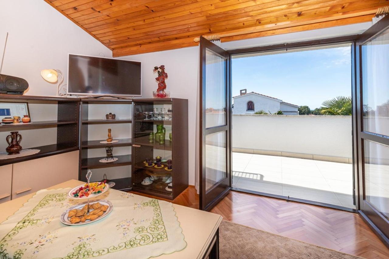 Apartments Ada Near The Sea Porec Ngoại thất bức ảnh