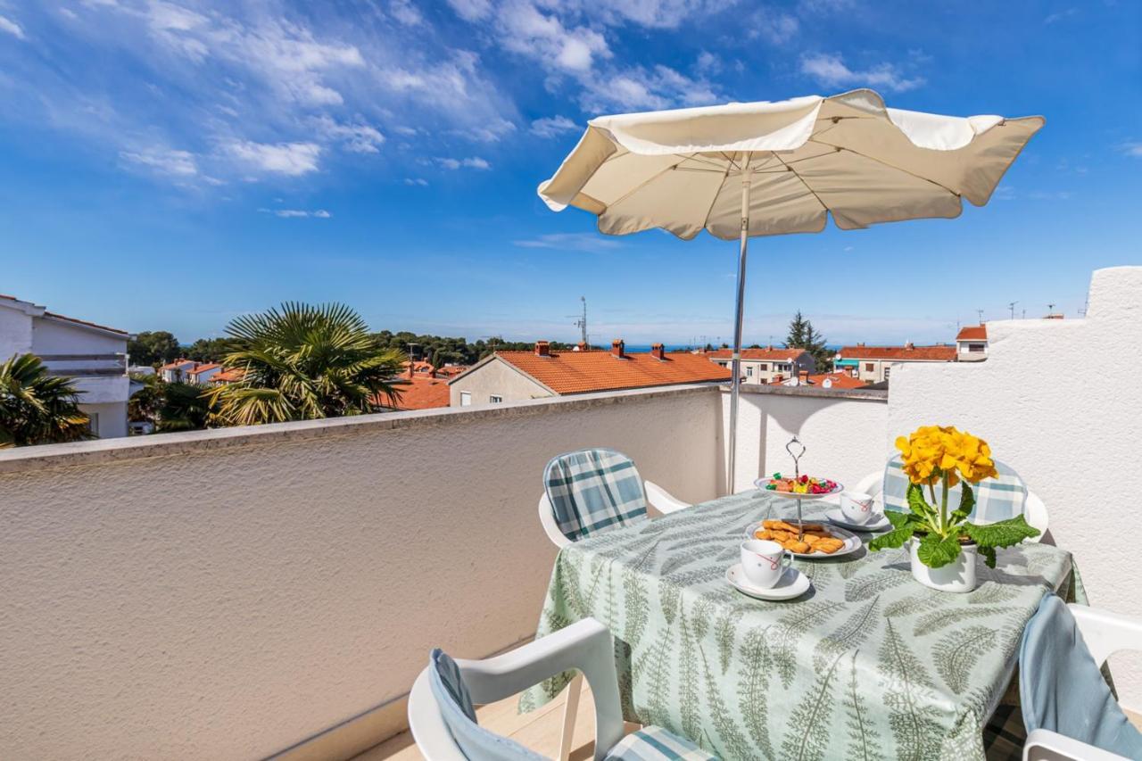 Apartments Ada Near The Sea Porec Ngoại thất bức ảnh