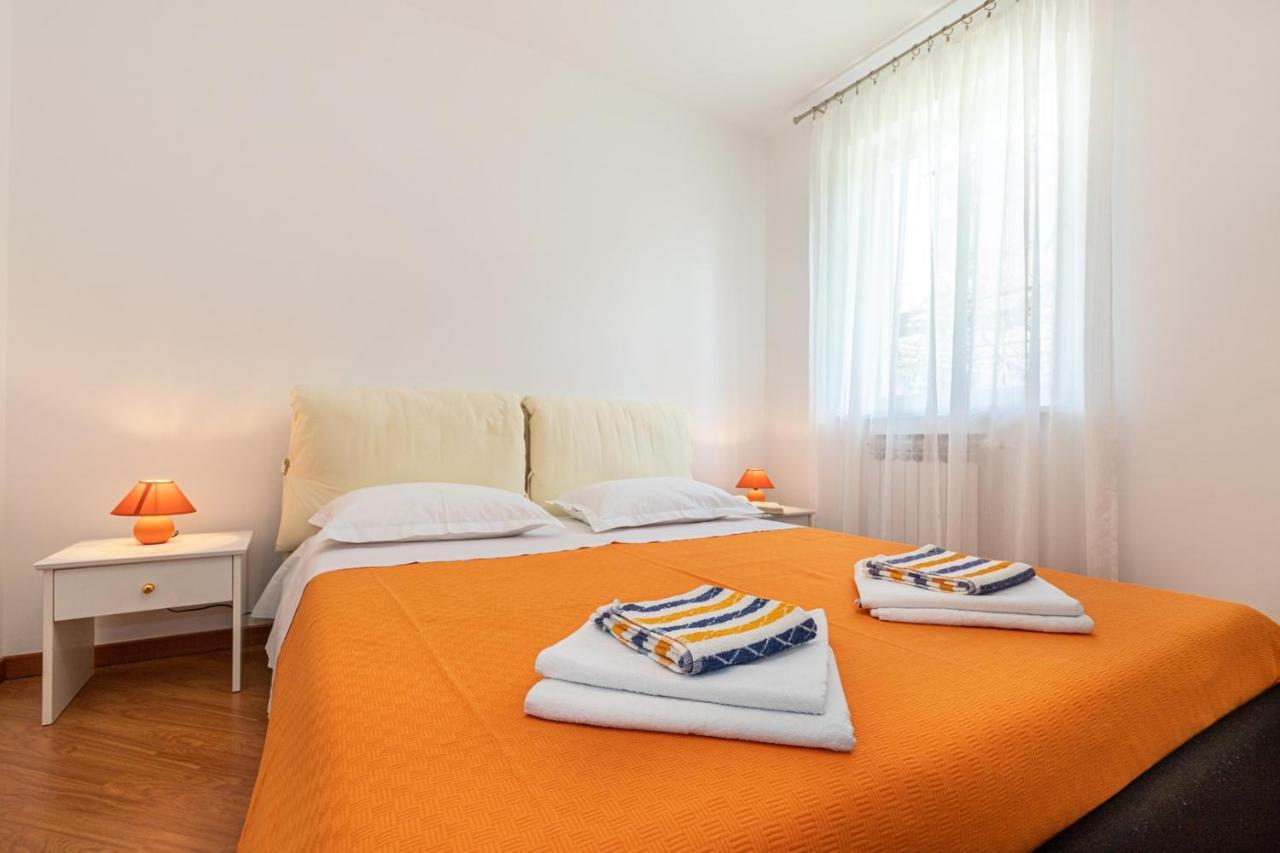 Apartments Ada Near The Sea Porec Ngoại thất bức ảnh